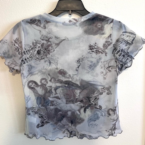 Women’s Medium G Mini Short Sleeve Lettuce Trim Sheer Mesh Graphic Crop Top - Picture 2 of 6